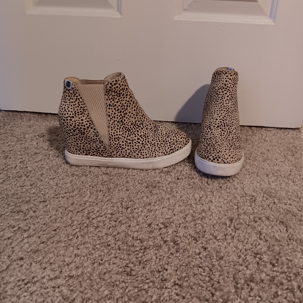 Women's Sneaker Wedge